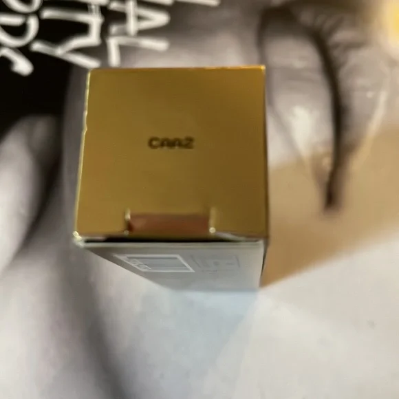 Hourglass unlocked Satin Creme Lipstick 308 Larch - Picture 5 of 8